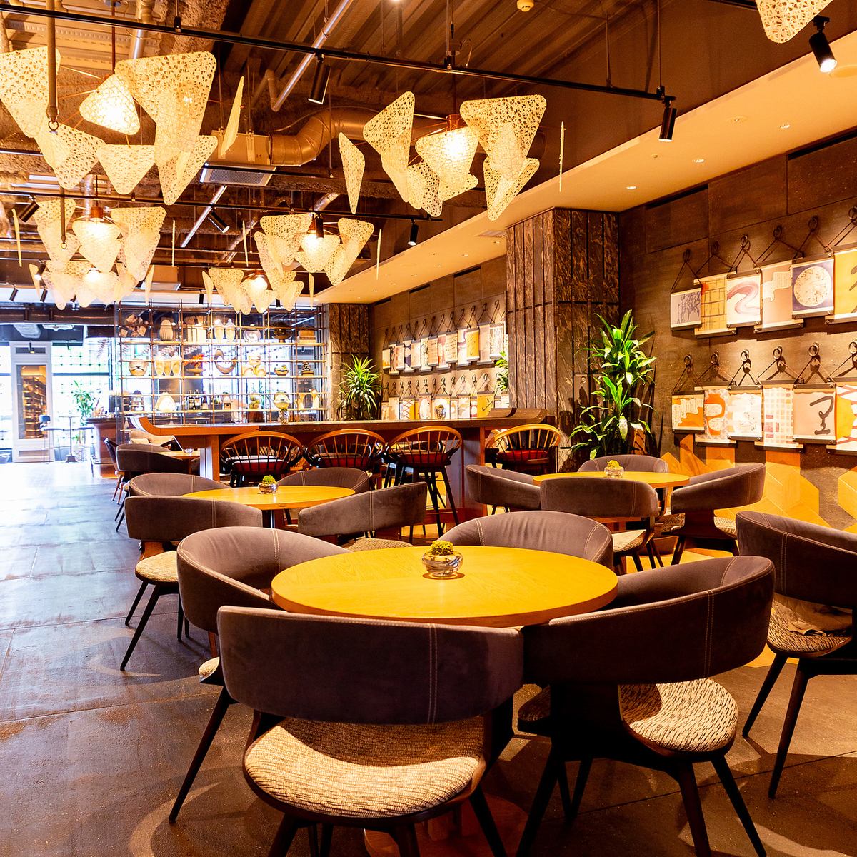 安らぎ空間で楽しむおしゃれランチ・ディナー♪