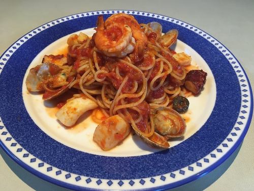 Pescatore Rosso (seafood)