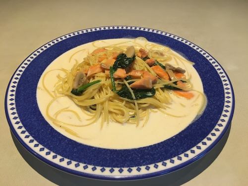 salmon and spinach