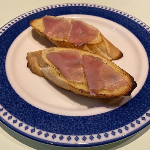 意式烤麵包（生火腿和藍紋奶酪）