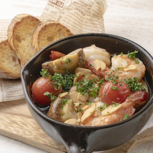 새우와 버섯 아히조