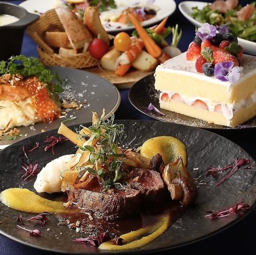 【24-25日限定圣诞套餐】包含纪念照、整块蛋糕、8道菜、120分钟畅饮 ◆ 6,700日元