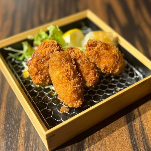 Fried oysters from Hiroshima ~ Refreshing grated plum ponzu sauce ~