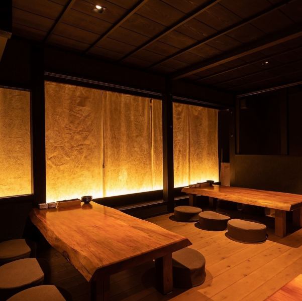 [2nd floor tatami room that can be used by 10 to 18 people] The homely and calm atmosphere is truly a hideaway for adults.Forget the hustle and bustle of everyday life and enjoy a relaxing banquet.* Reservations can be made by phone.