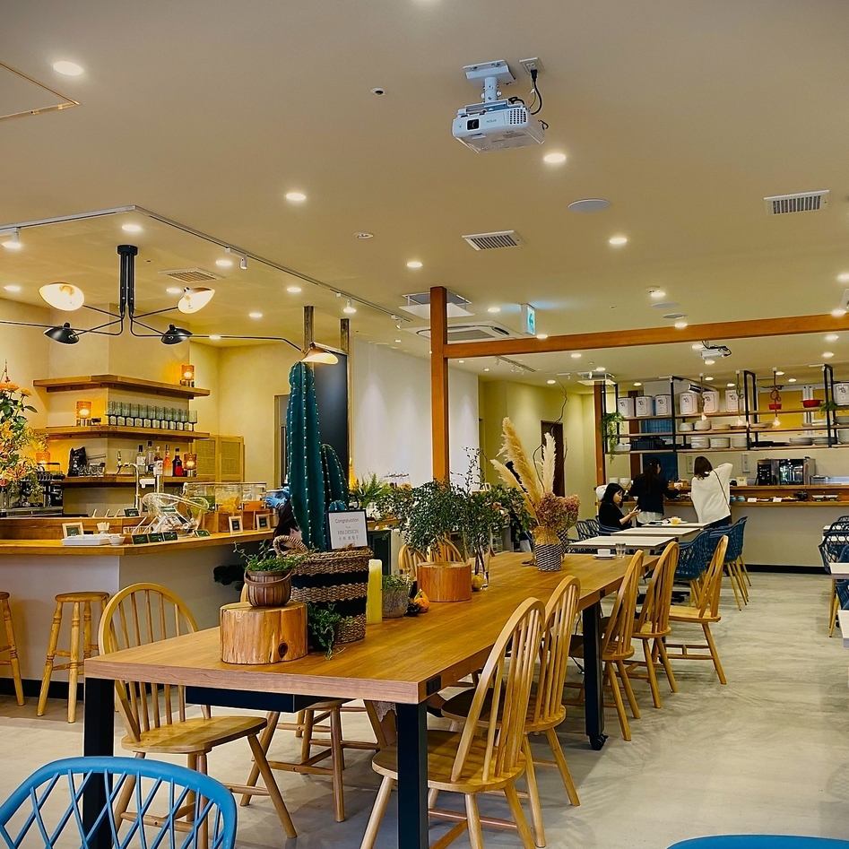 ナチュラルな雰囲気が織りなす空間は居心地抜群