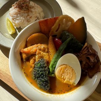 【平日限定】アリーズガーデンの農園風 スパイシー・スープカレー