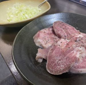 ねぎ塩豚タン