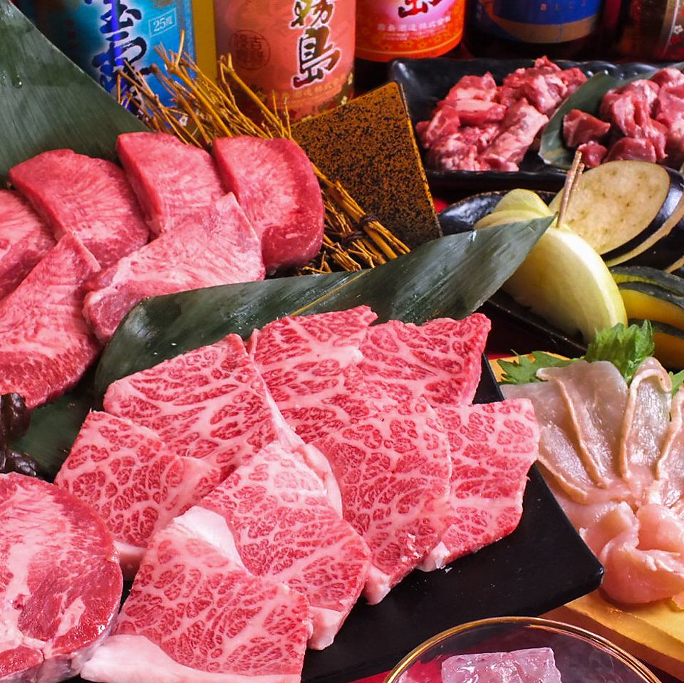 使用多種宮崎牛和嚴選牛肉的烤肉吃到飽3,850日元（含稅）～♪