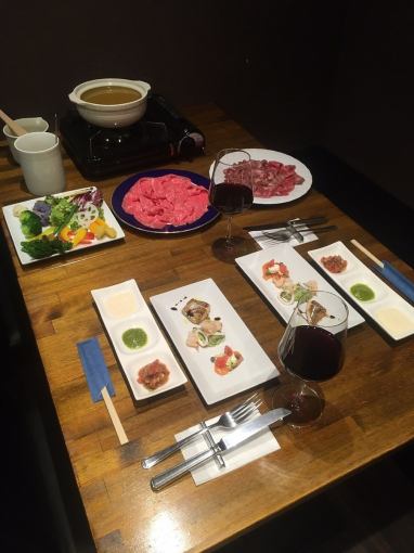 [Italian shabu-shabu course with domestic beef and beef tongue] 7 dishes including cheese risotto and dessert 8,000 yen (tax included)
