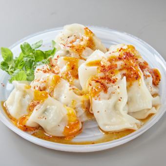 Steamed dumplings at Doyama Gyoza Chaozu