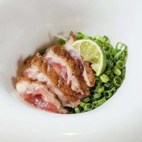 Lunchtime only! Enjoy Pat's duck at a great price with our daytime drinking course.