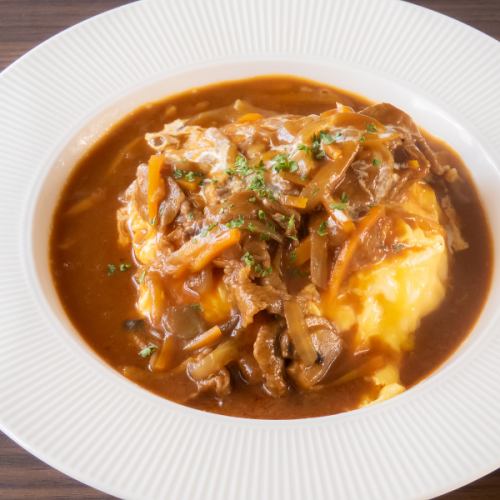 ふわとろたまごのオムハヤシ