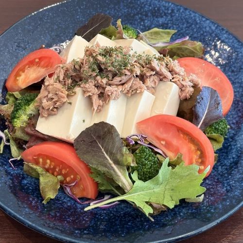 ツナと豆腐のサラダ