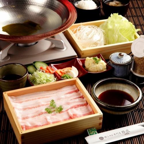琉球马山猪肉涮锅御膳