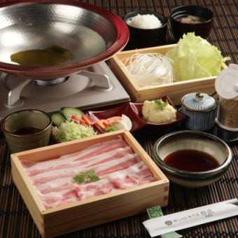 【런치】류큐 마-씨 돼지의 샤브샤브 정식 1700엔(부가세 포함)