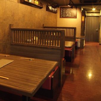 気軽に入れる店内はサラリーマン、OLに人気