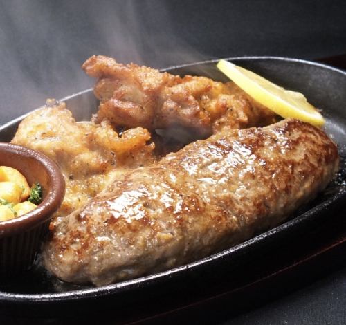 チャンピオン受賞の特製から揚げ&手ごねハンバーグステーキライス&スープ付き