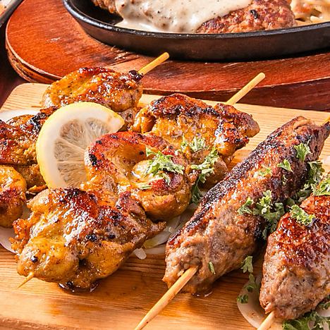 美味しいこだわりのお肉とおさけをお楽しみください