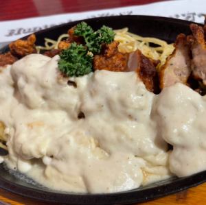 特製からあげ3個 ホワイトソース