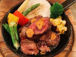30% OFF for a limited time 3 types of beef steak 160g (beef skirt steak, beef rump, beef ribs) and 6 types of grilled vegetables