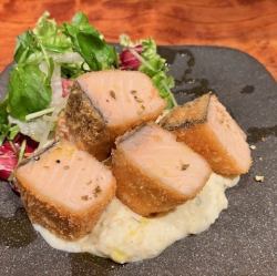 Fried salmon with Japanese pepper tartar sauce