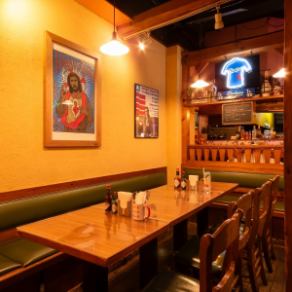 【14～20名様での貸切利用OK】14名様以上で貸切でのご利用が可能です。プライベートな空間で、周囲を気にせず思いっきり楽しめます。大人数での利用をお考えの方はぜひご相談ください。