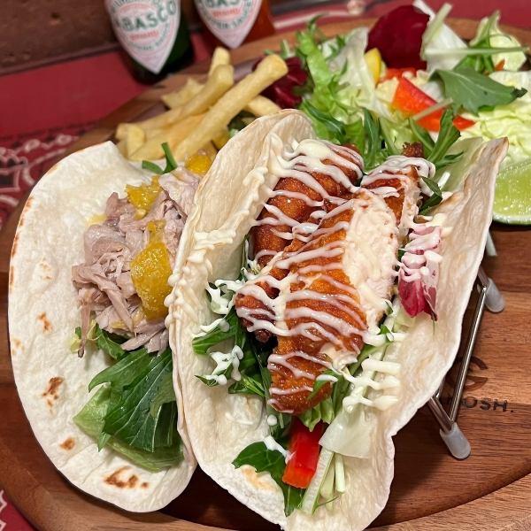 【タコス】名物ハッシュドタコスなど、さまざまな味からお選びください。