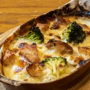 雞肉和綠花椰菜