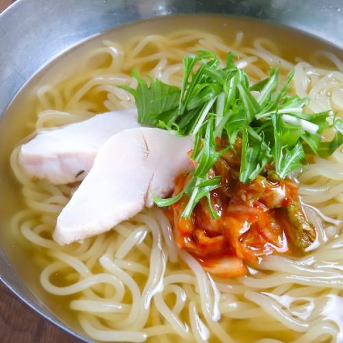 お肉に合わせて単品料理も充実