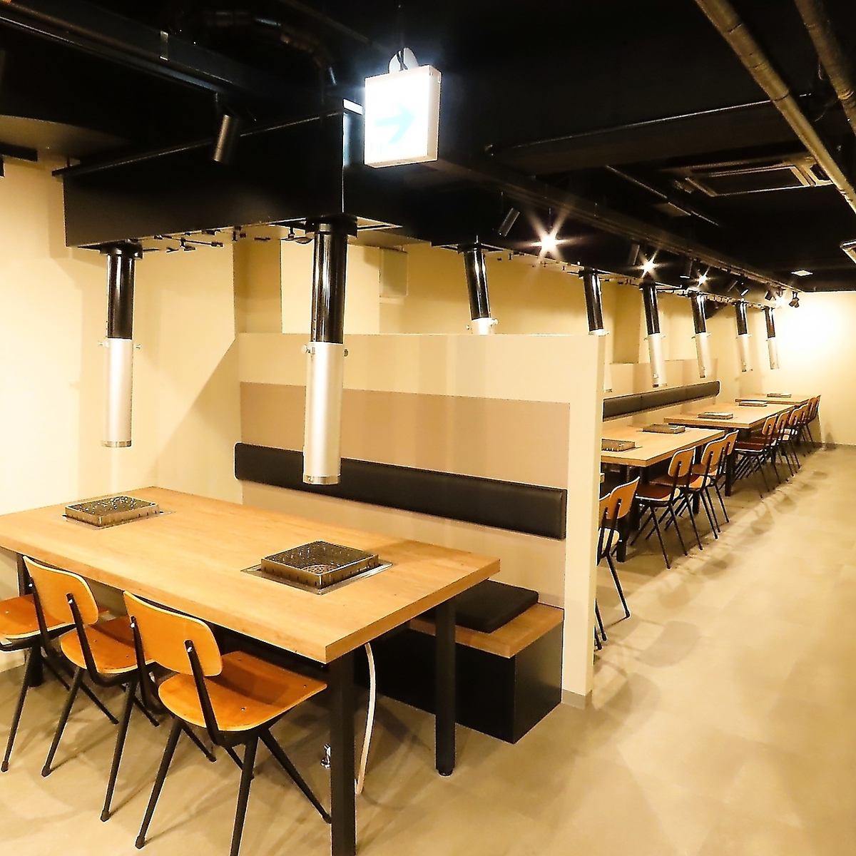 広々テーブルは大人数の各種宴会にぴったりです!