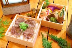 牛タン二段弁当