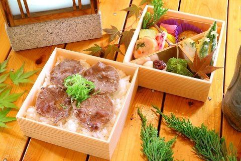 牛タン二段弁当