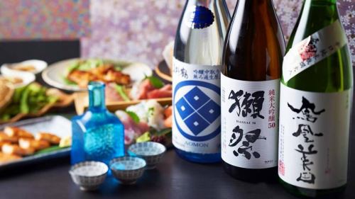 .
일본 종이가 발하는 온화한 빛과, 책이 자아내는 고요함에 싸인 상질의 한실.
【토라테츠다마치점(-KOTETSU-)】 @kotetsu.tamachiten
우젠 일본 종이와 책 장식이 조화를 이루는 점내는,
일본 문화의 안락함을 느낄 수 있는 차분한 공간.
해외 게스트에도 인기의 일본식 공간입니다.
명물《생강이 향기나는 황금 수프 샤브》는,
가다랭이와 다시마의 맛에 생강을 거듭한 맛이 풍부한 일품🍲
일본 종이 냄비로 마무리하여 신체에 부드럽게 스며들어 건네줍니다.
제철 생선과 일본술을 맛보면서
마음 편한 일본의 시간을 보내세요 🍶🐟
────────────────
《점포 정보》
📍 도쿄도 미나토구 시바우라 3-6-8 TOKI 빌딩 5F
🕐11:30~15:00 / 16:00~24:00
🚃田町駅 도보 3 분
※토, 일, 공휴일은 예약 필요
────────────────
#호랑이
#일본 종이샤브
#황금국
#타마치
#미타