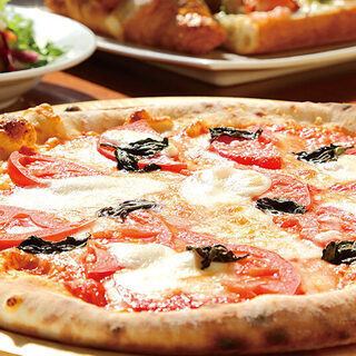 17:00～19:00限定★超お得!早割2h飲み放題付きコース!ピザとパスタ等が入った全7品4000円(税込)