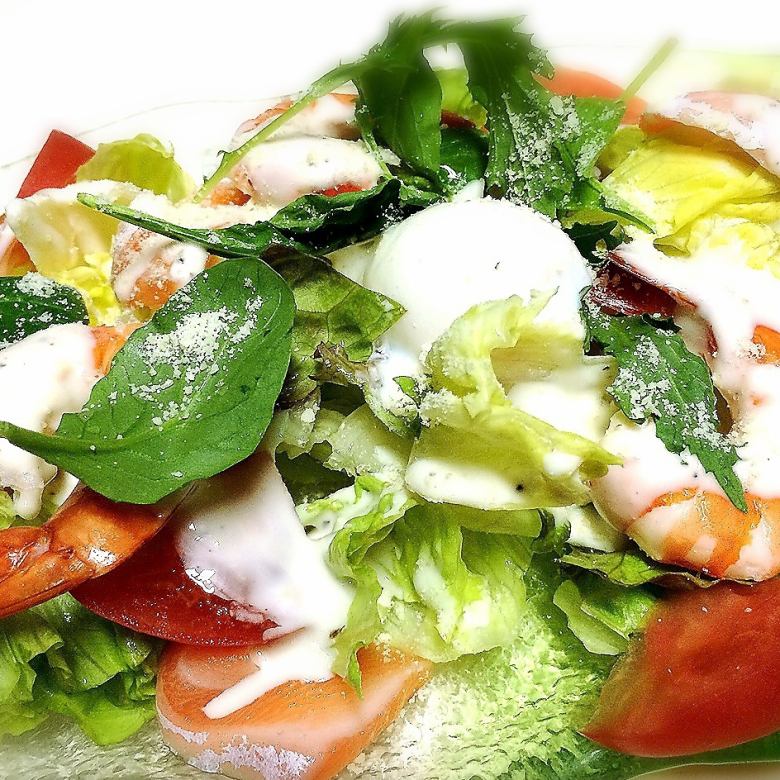 Shrimp and Salmon Caesar Salad / Uncured Ham and Cheese Salad