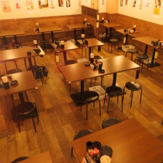 ～100名様までのフロア貸切も受付中♪各種ご宴会にぜひご利用ください！※個室ご利用は10名様以上で承っております。