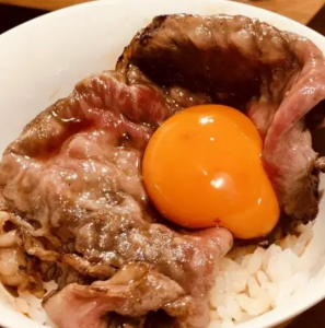 おおいた和牛すきやきの贅沢丼