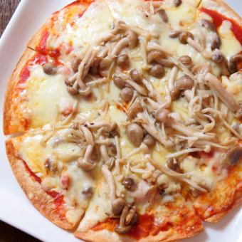 Japanese-style pizza with mushrooms and bacon