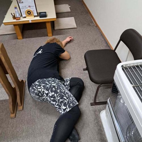 申し訳ございません🙇本日、体力の限界で閉めさせていただきます💀ごめんなさい😣
明日は体力戻して頑張りますので許してください🙇
#体力の限界
#体力残り0％
#明日は
#頑張りマッスル💪
