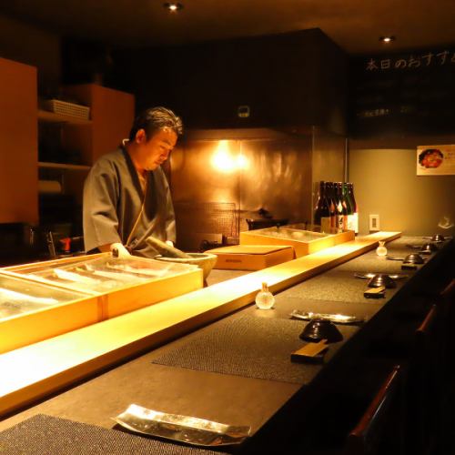 ゆったり過ごせる少人数席