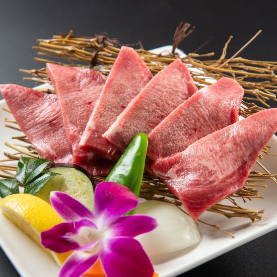 上質なお肉を堪能…大人のデート、お食事にもおすすめです。