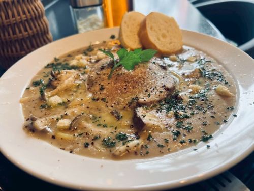 森のごちそうパスタ ポルチーニクリームスープパスタ