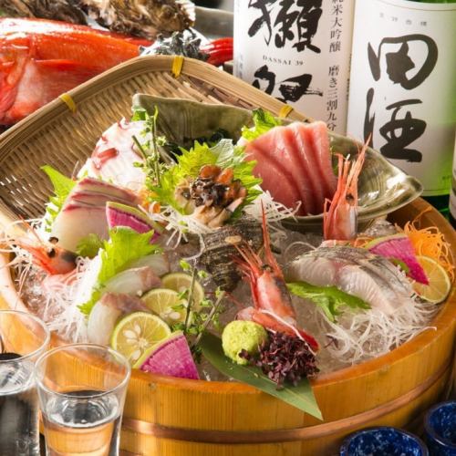 五件套刺身拼盘（适合两到三人食用）