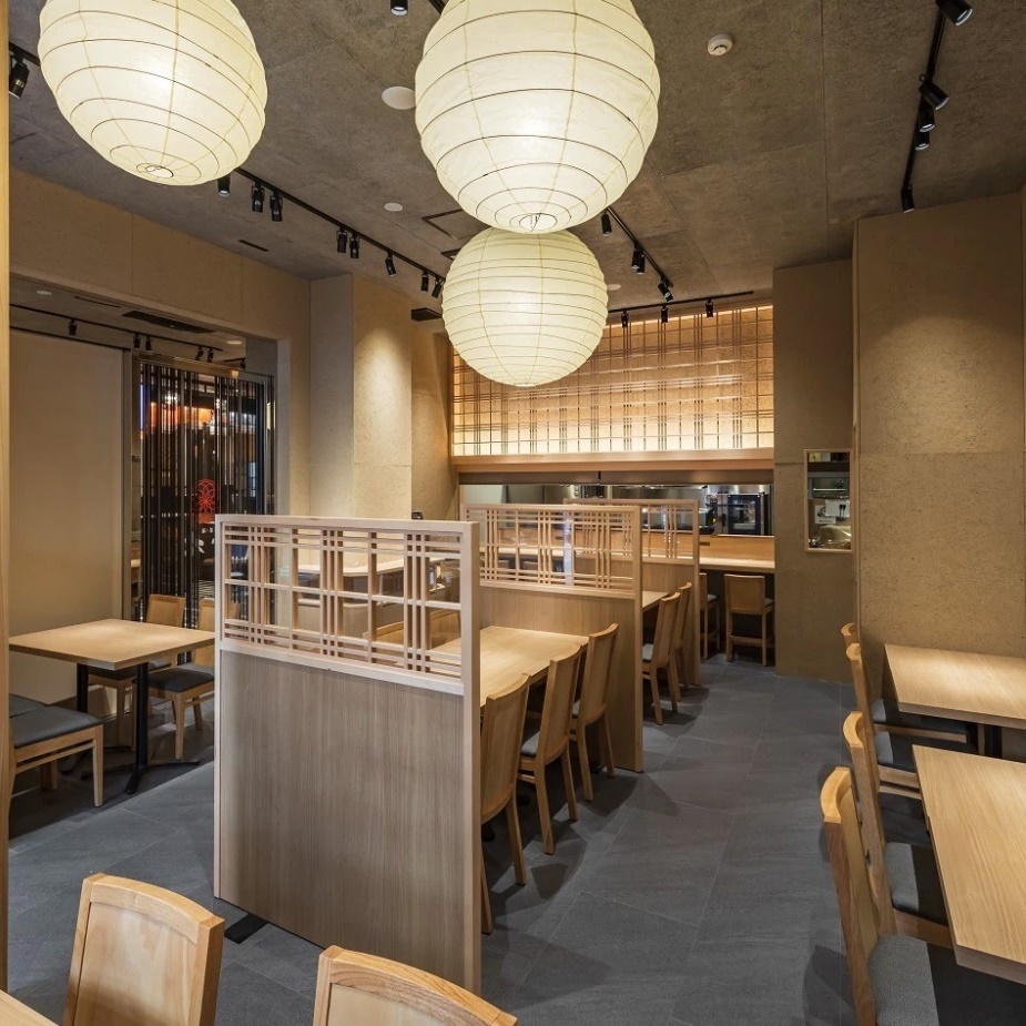 Perfect for small to large group banquets. Table seating available for up to 40 people.