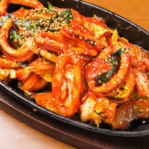 Stir-fried spicy squid / Stir-fried spicy pork