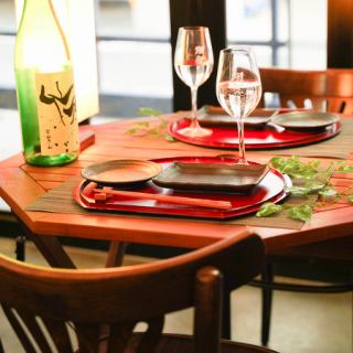 [Our proud terrace seats♪] The horse meat and sake you eat while enjoying the atmosphere of the outside are superb! Up to 4 people can be accommodated! Please enjoy the best atmosphere, the best horse meat, and the best sake!