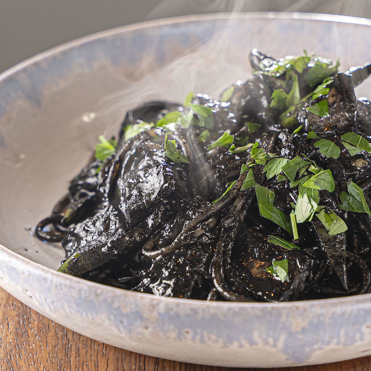 ジャンルにとらわれないイタリア料理をお楽しみいただけます♪