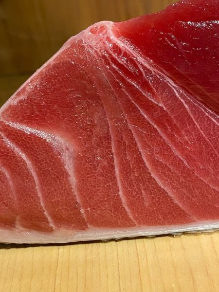 Raw tuna sashimi