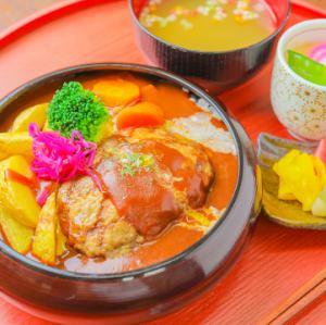 煮込みハンバーグ重