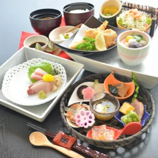 細部にまでこだわられた料理を多数ご用意しております◎